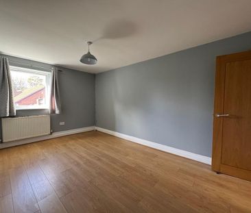2 bedroom property to rent - Photo 2