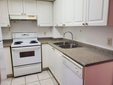 For Lease - 26 Olive Avenue Unit# 1109, Toronto, Ontario - Photo 2