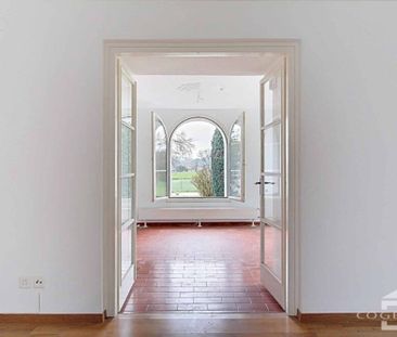 Appartement exceptionnel de 4,5 pièces au rez-de-chaussée d’une fer... - Foto 2