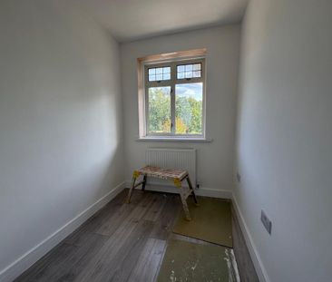 4 bedroom detached house to rent - Photo 3