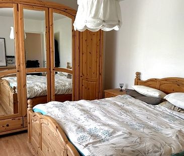 4 Zimmer-Wohnung in Kloten (ZH), möbliert, auf Zeit - Photo 1