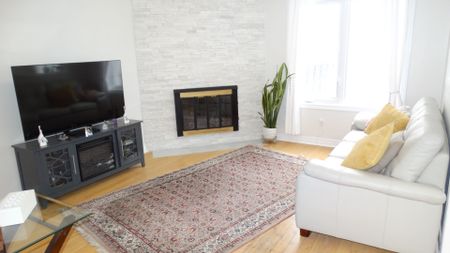 For Lease - 22 Elmpark Court, Richmond Hill, Ontario - Photo 4