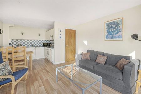 1 bedroom apartment to rent - Photo 5