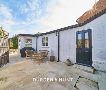 4 bedroom detached house to rent - Photo 5