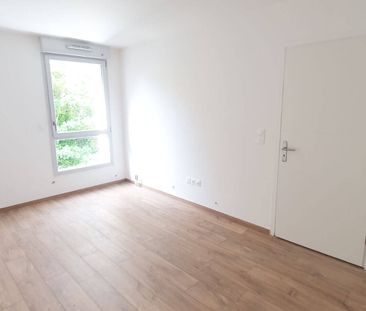 Location appartement 2 pièces 44.8 m² à Tourcoing (59200) - Photo 2