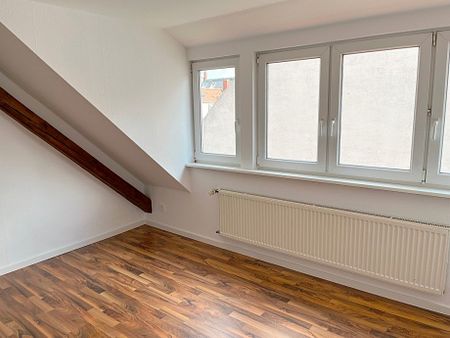 **VERMIETET** Stilvoll modernisierte Wohnung im beliebten Martinsviertel - Foto 4