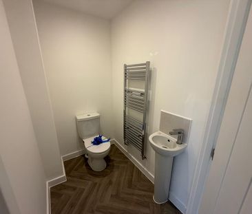 2 bedroom terraced house to rent - Photo 6