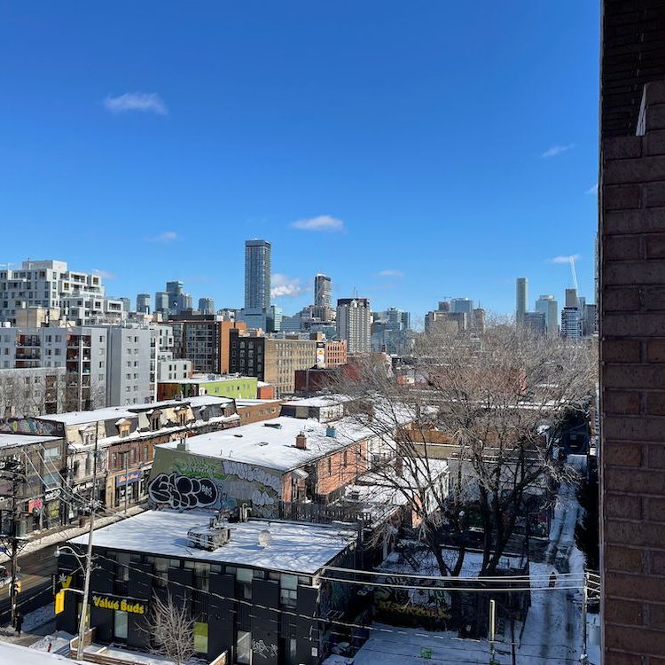 For Lease - 2 Augusta Street Unit# 711, Toronto, Ontario - Photo 1