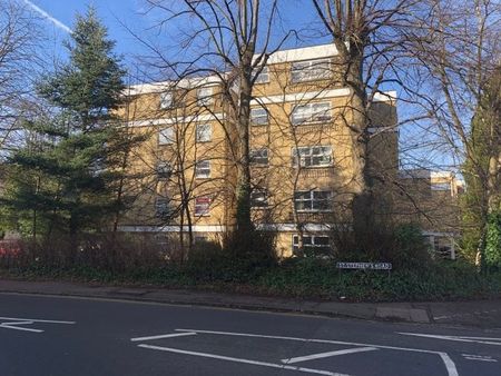 Regents Court, Cheltenham, GL51 - Photo 5