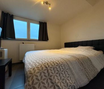 Dakappartement met 1 slaapkamer in het centrum van Hooglede - Photo 5