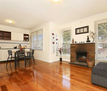 4 Winter Crescent, Reservoir VIC 3073 - Photo 3