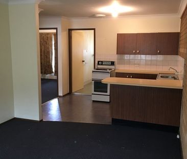 QUIET 2 BEDROOM UNIT - Photo 6