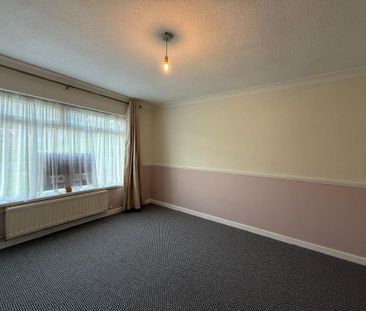 3 bedroom end of terrace house to rent - Photo 6