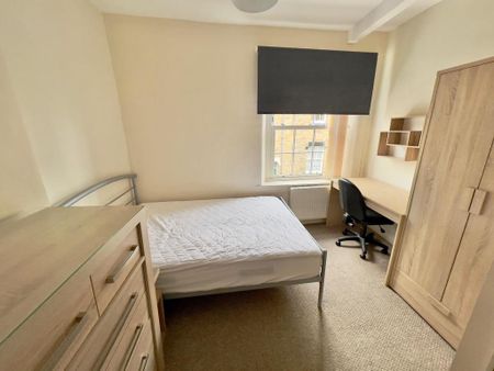 2 bedroom private hall to rent - Photo 5