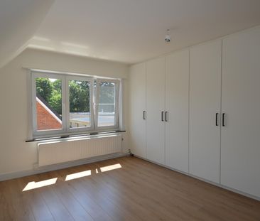 Modern gerenoveerd huis met 3 slpk., op perceel van 1490m² - Foto 5