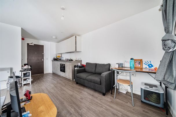 St. Thomas Street, Bristol - Photo 1