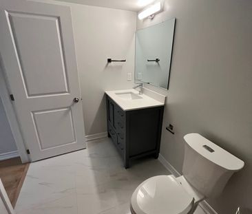 For Lease - 445 Prestwick Drive Unit# BSMT, Oshawa, Ontario - Photo 6