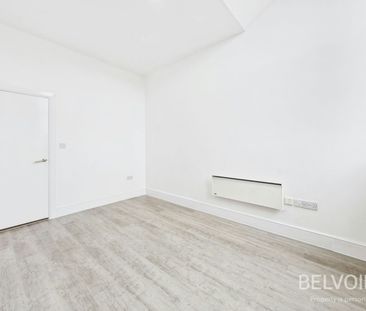 Flat to rent on - Photo 6