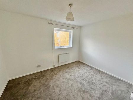 2 bedroom coach house to rent - Photo 4