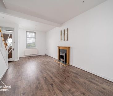 5 Coastguard Road, Larne, BT40 1AU - Photo 3