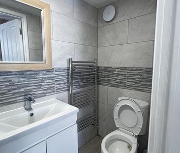 1 bedroom house of multiple occupation to rent - Photo 2