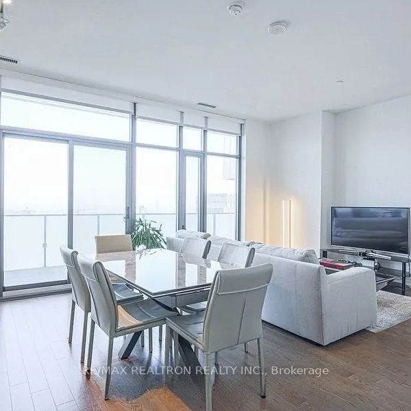 20 Lombard Street #LPH01 - Photo 1