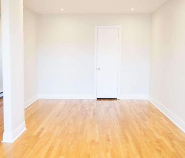 1 CH - 1 SDB - Montréal - $1,100 /mo - Photo 1
