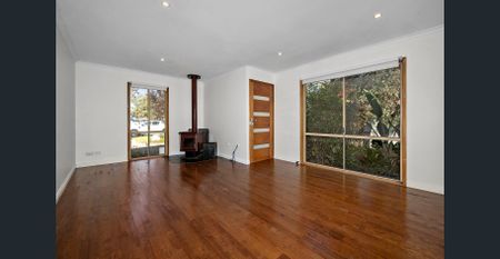 Charming Family Home in a Peaceful Setting - Photo 3