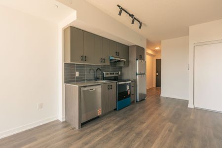 For Lease - 4878 Power Common Unit# D1002, Burlington, Ontario - Photo 3