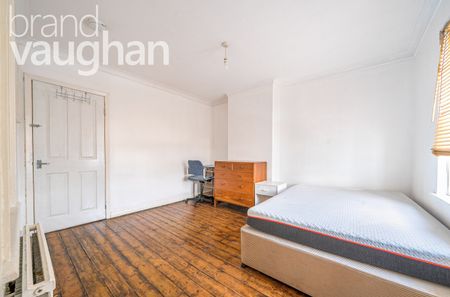 5 bedroom semi-detached house to rent - Photo 5