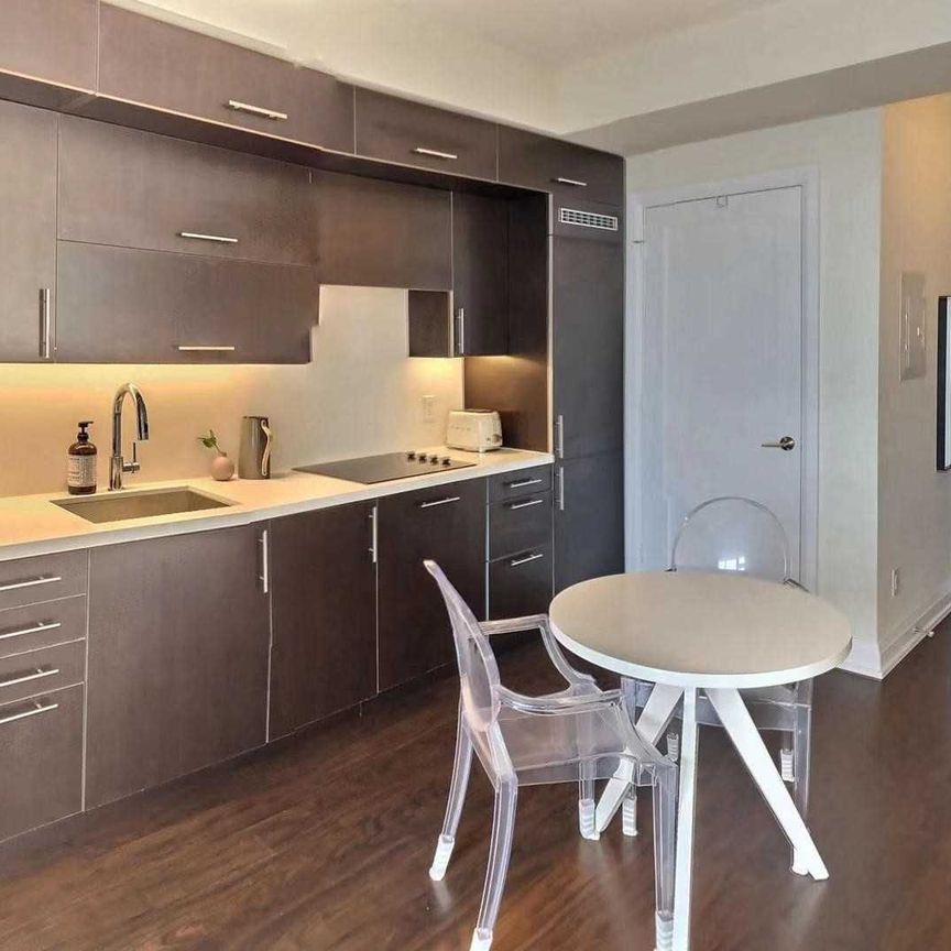 For Lease - 5 Sheppard Avenue Unit# 3019, Toronto, Ontario - Photo 1