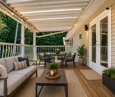 Stunning 3 Bedroom Rancher with Basement in Fort Langley with 2 Lar... - Photo 6