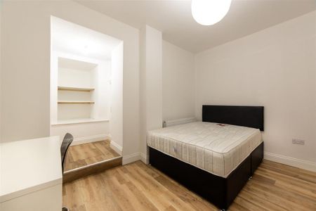 2 bedroom apartment to rent - Photo 4