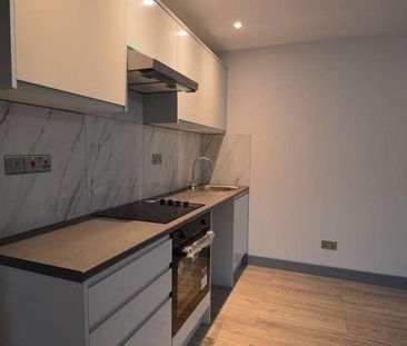 Crowborough Hill, Crowborough, TN6 - Photo 4