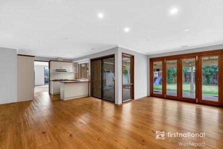 3 Rory Court, 3030, Werribee Vic - Photo 2