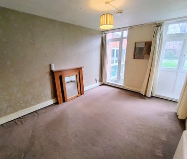 The Lindens, Newbridge Crescent, Wolverhampton - Photo 1