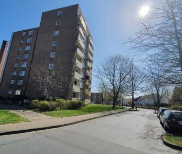 *Frisch renovierte 3-Zimmerwohnung mit Balkon und toller Aussicht* - Photo 6