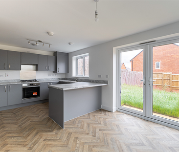 3 bedroom semi-detached house to rent - Photo 5
