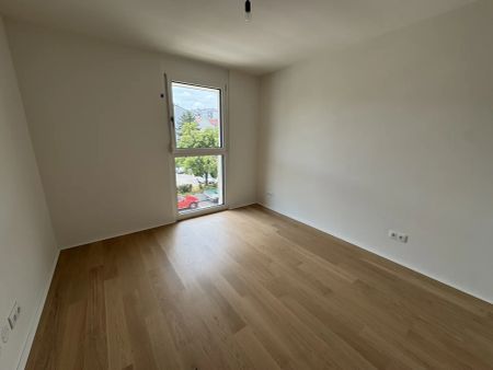 Bezugsfertig ab 15.6! Jetzt Beratungstermin vereinbaren! Modernes Wohnen im 22. Bezirk – Neubau-Erstbezug nahe Kagraner Platz! - Photo 4