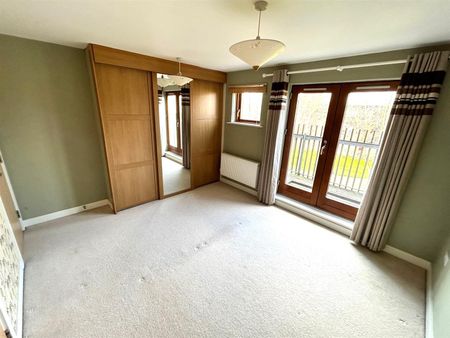 Great Mead, Chippenham, SN15 - Photo 4