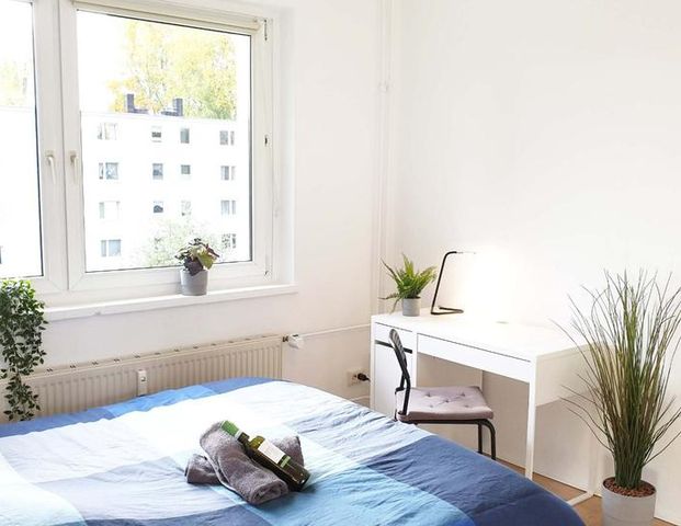 Nice Sunny 2 Rooms Flat next to Treptower Park (2-3 Years Rent) - Foto 1