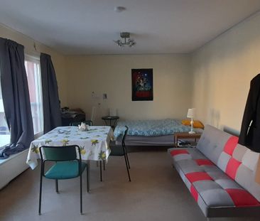 Vallagränd, Handen - Photo 4