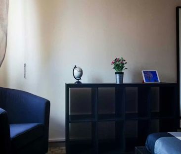 Via Belmeloro, Bologna, Emilia-Romagna 40126 - Photo 5