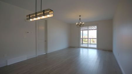 For Lease - 89 Sanders Crescent, Tillsonburg, Ontario - Photo 2