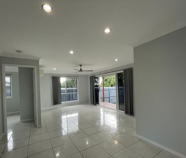 2/77 Maranark Avenue, Mount Pleasant QLD 4740 - House For Rent | Do... - Photo 1