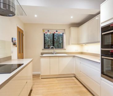 5 bedroom semi-detached house to rent - Photo 5