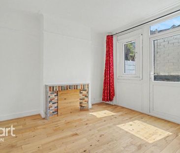 4 bedroom terraced house to rent - Photo 2