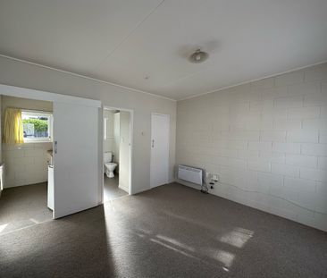 Central Bedsit - Victoria - Photo 4