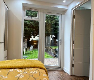 1 bedroom in a house share to rent - Photo 3