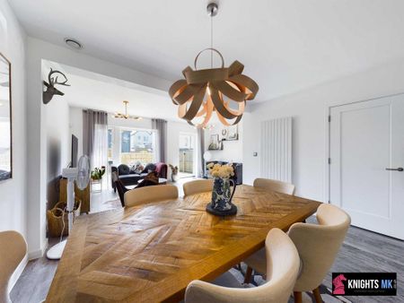 4 bedroom terraced house to rent - Photo 3